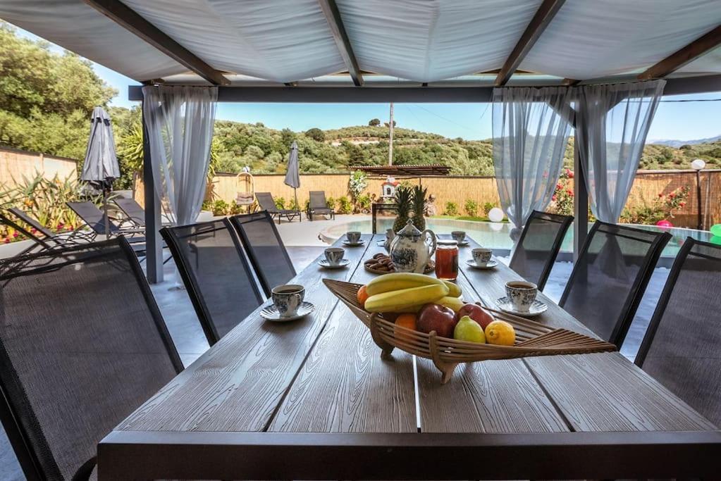 Vila Casa Del Miele, Private Pool, Bbq, Mountain View. Alikianos Exteriér fotografie
